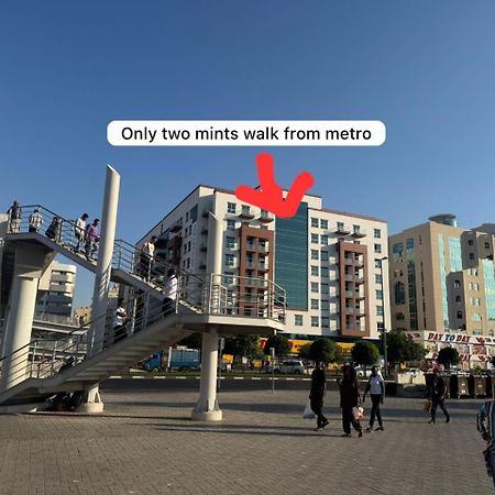 Backpackers Heaven ! 18 Beds In A 2 Bedroom Apartment In Front Of Union Metro Station Diera Dubai Esterno foto