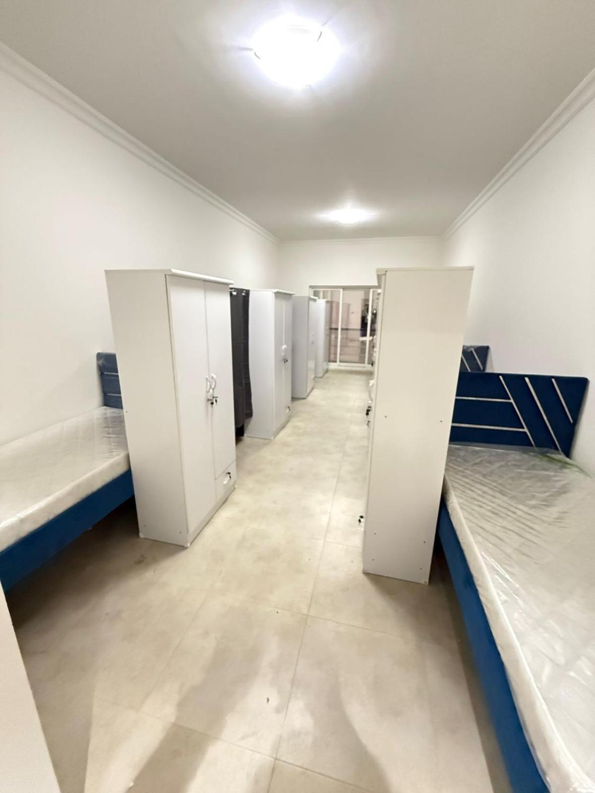 Backpackers Heaven ! 18 Beds In A 2 Bedroom Apartment In Front Of Union Metro Station Diera Dubai Esterno foto