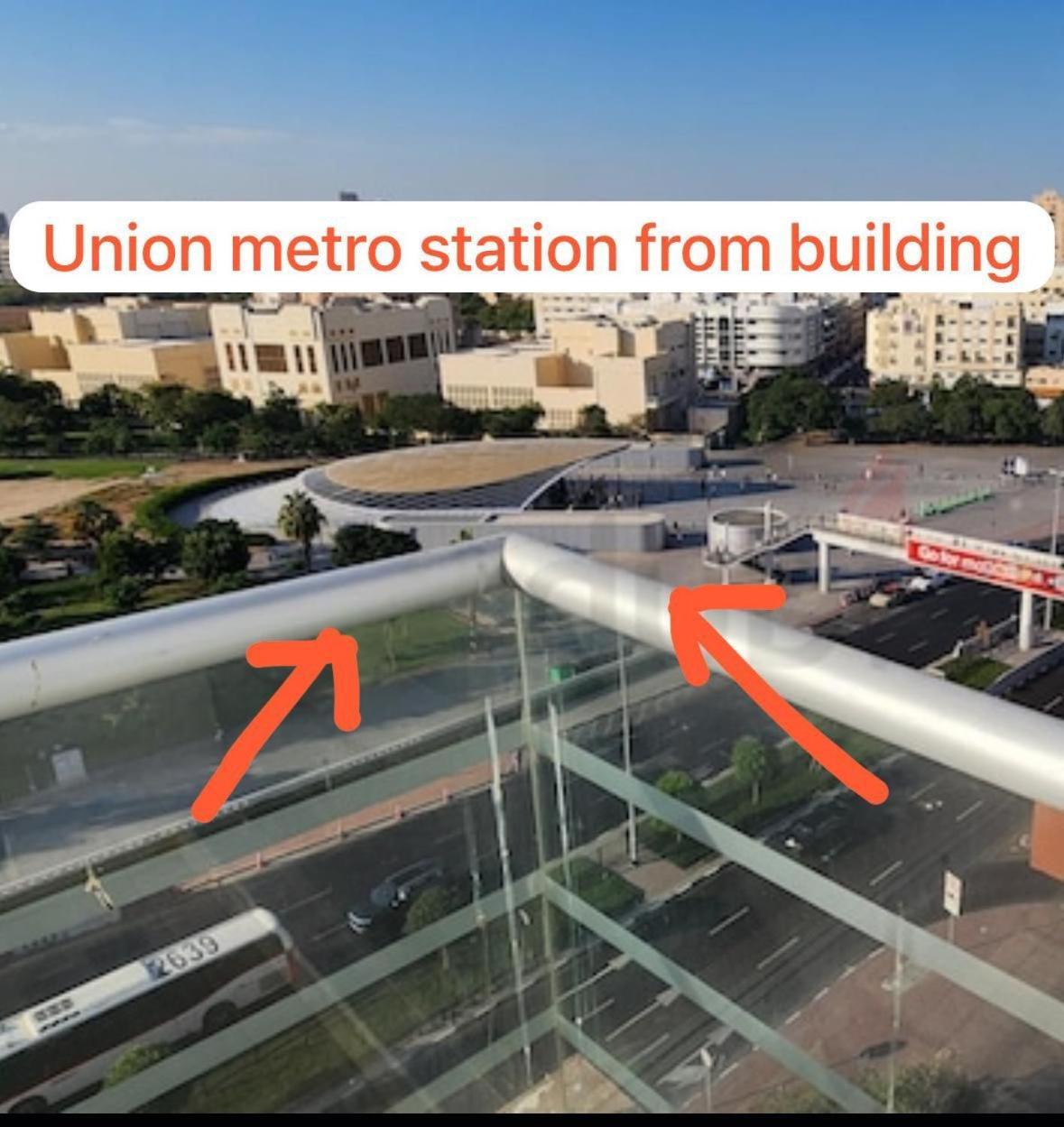 Backpackers Heaven ! 18 Beds In A 2 Bedroom Apartment In Front Of Union Metro Station Diera Dubai Esterno foto